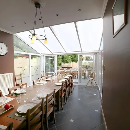 Dolce Pool And Wellness Semesterbostad