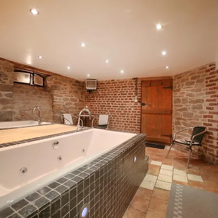 Dolce Pool And Wellness * Francorchamps