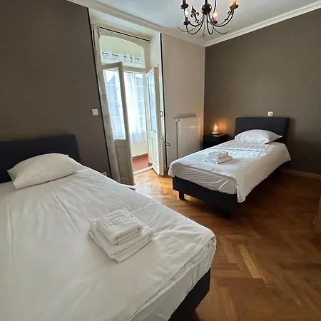 Dolce Pool And Wellness *