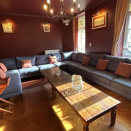 Dolce Pool And Wellness *